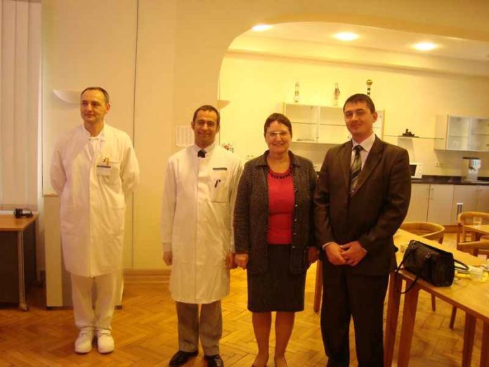 А.А.Беликов (справа) с главными врачами ортопедической клиники г. Хайдельберга